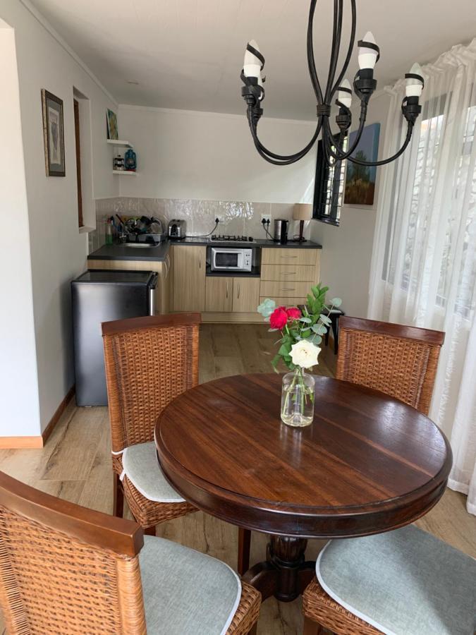 Garden Cottage In Ambiente Guest House Knysna Exterior foto
